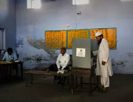 Hindistan'da Oy Verme İşlemi, Genel Seçimlerin 2'nci Aşamasında Başladı