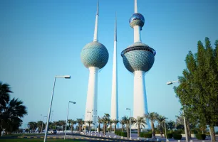 Kuveyt'in Turistik Cazibe Merkezi Üçüz Kuleler 